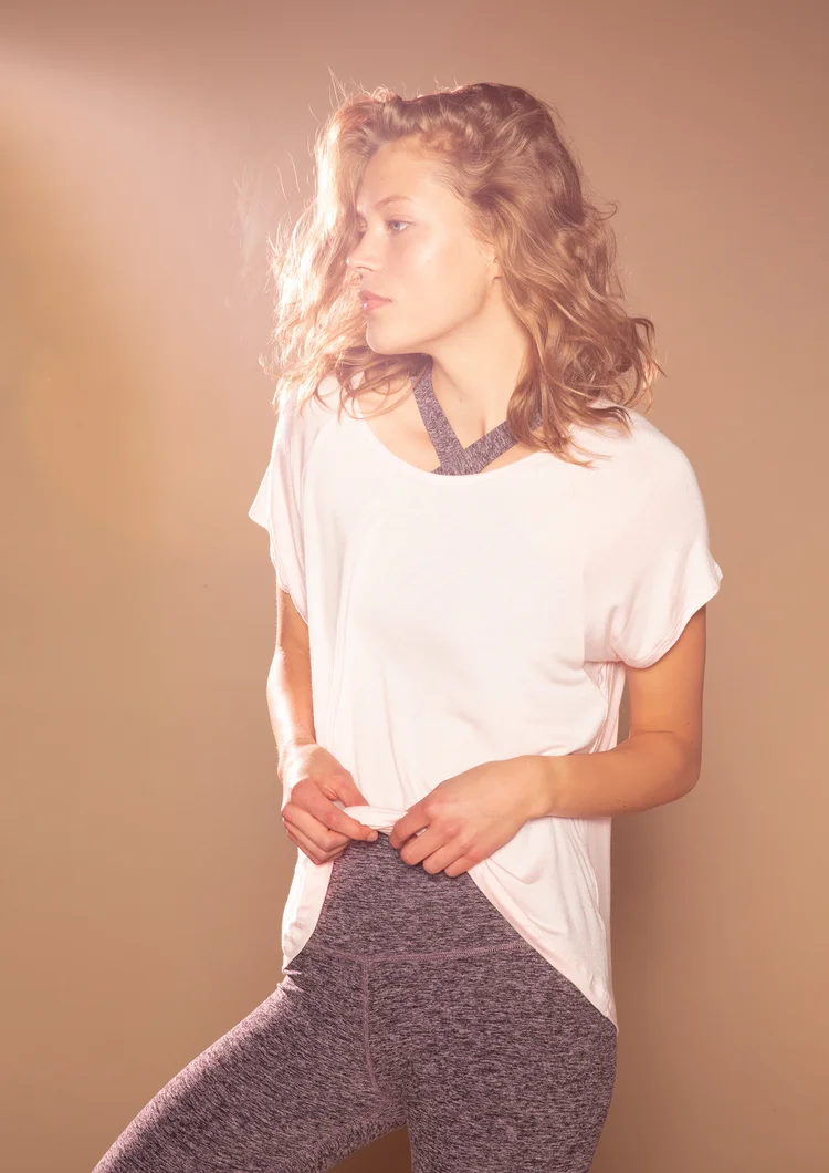 Beyond Yoga tee and leggings
