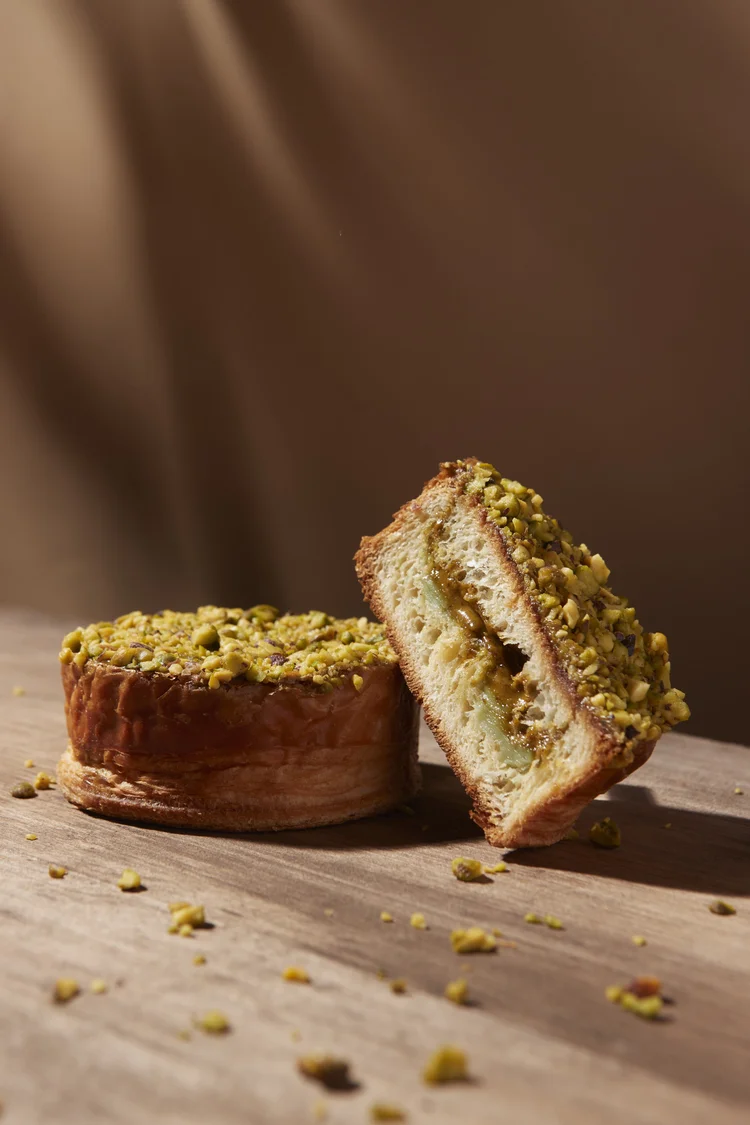 Pistachio pastry
