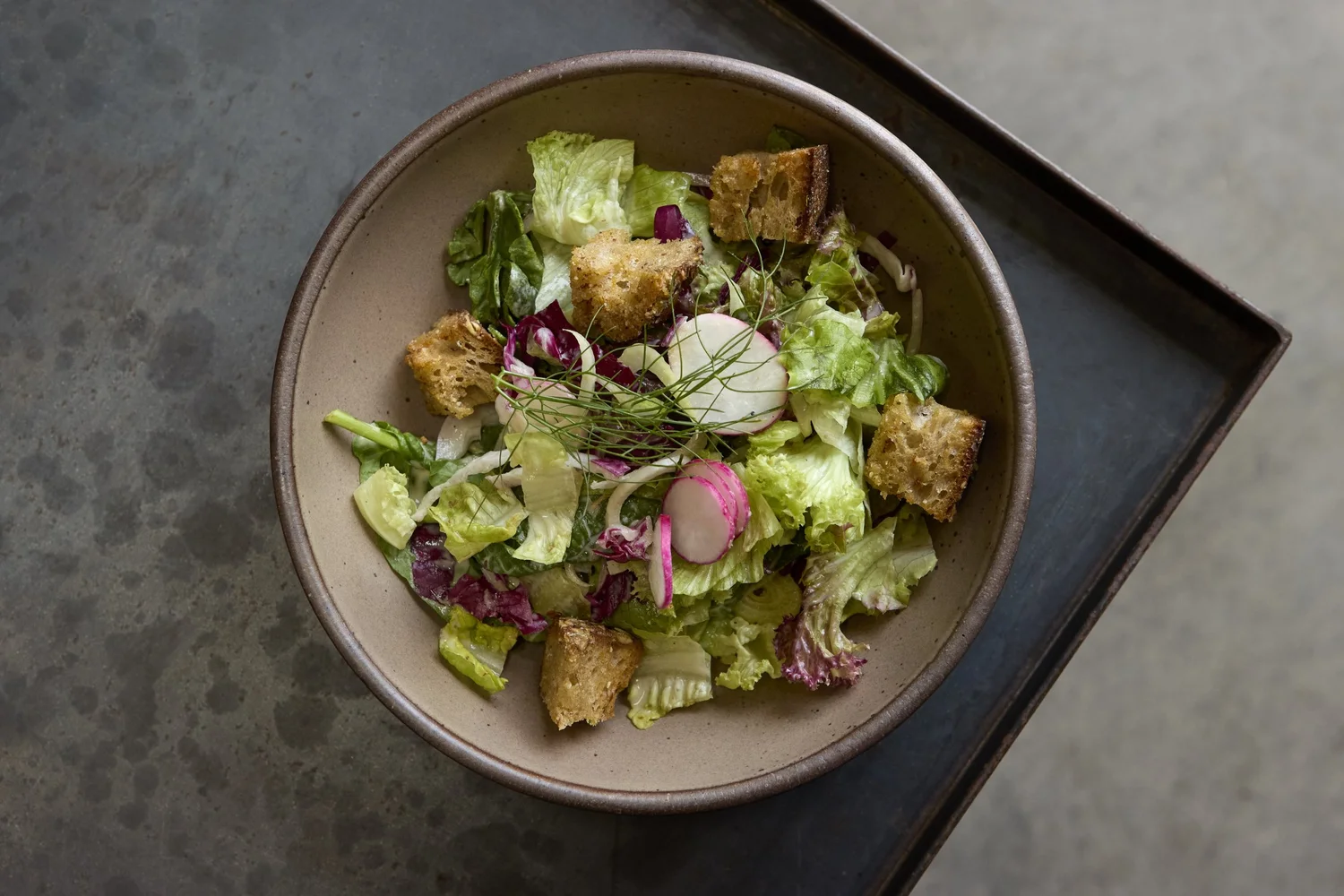 Mixed salad bowl
